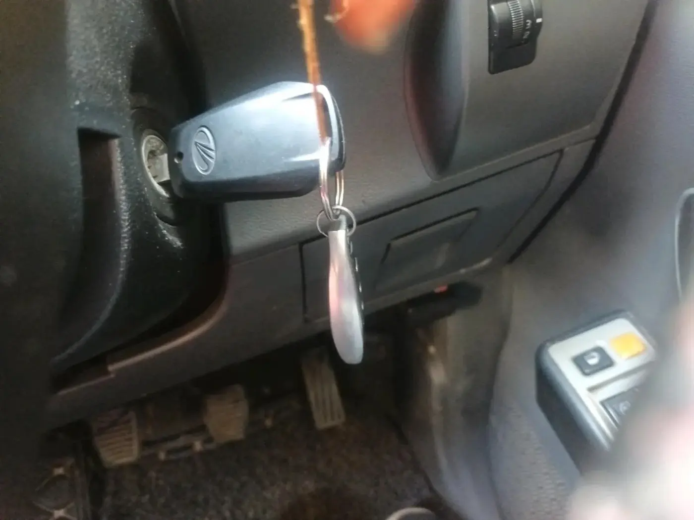 2018 Mahindra KUV 100 NXT K2+ D 6 STR, Diesel, Manual, 54,428 km, interior