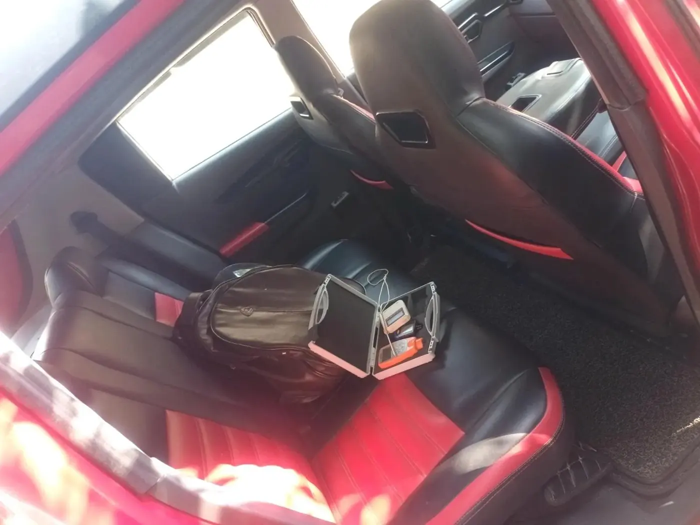 2018 Mahindra KUV 100 NXT K2+ D 6 STR, Diesel, Manual, 54,428 km, interior