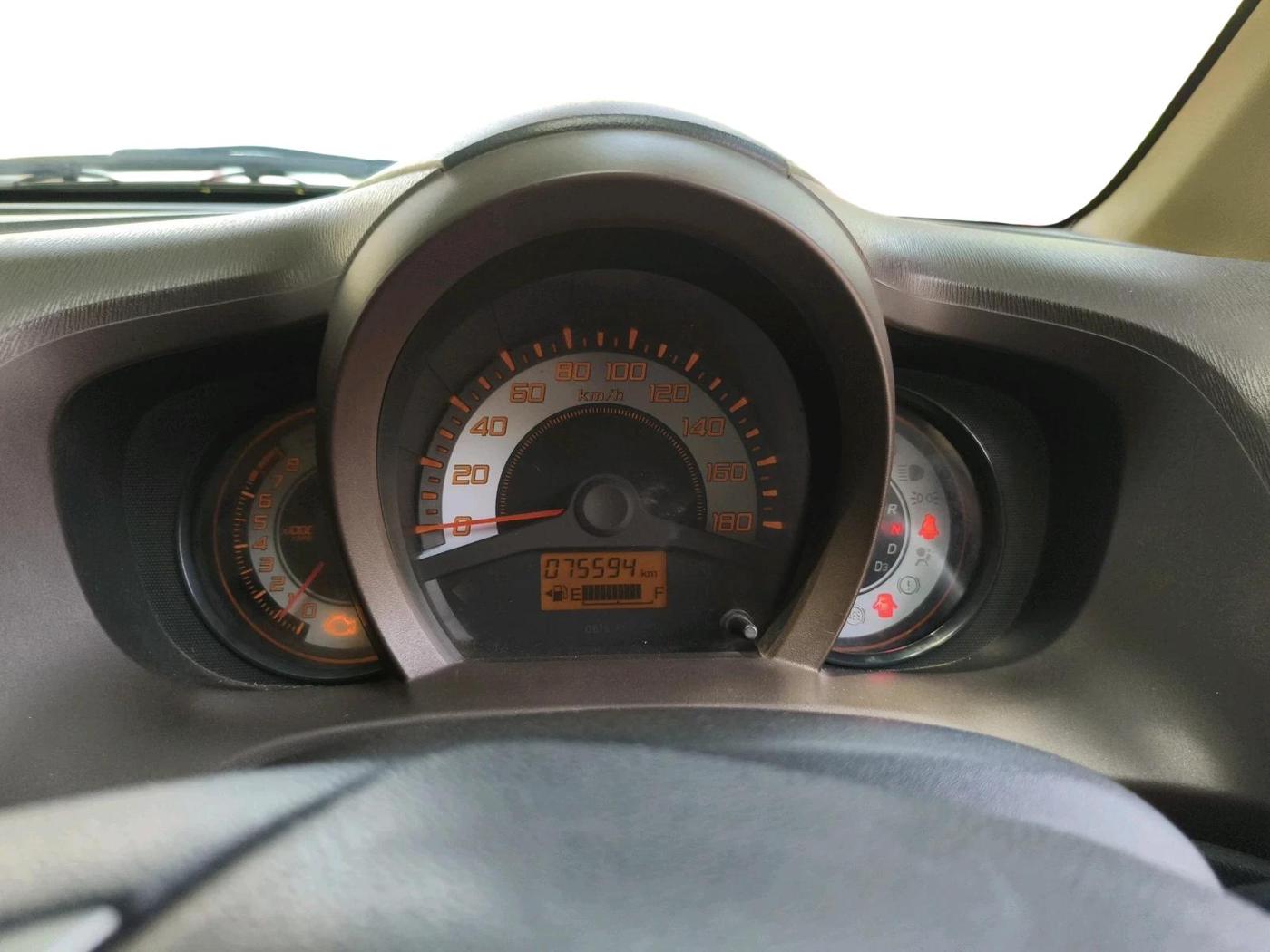 2013 Honda Brio VX AT, Petrol, Automatic, 75,594 km, interior