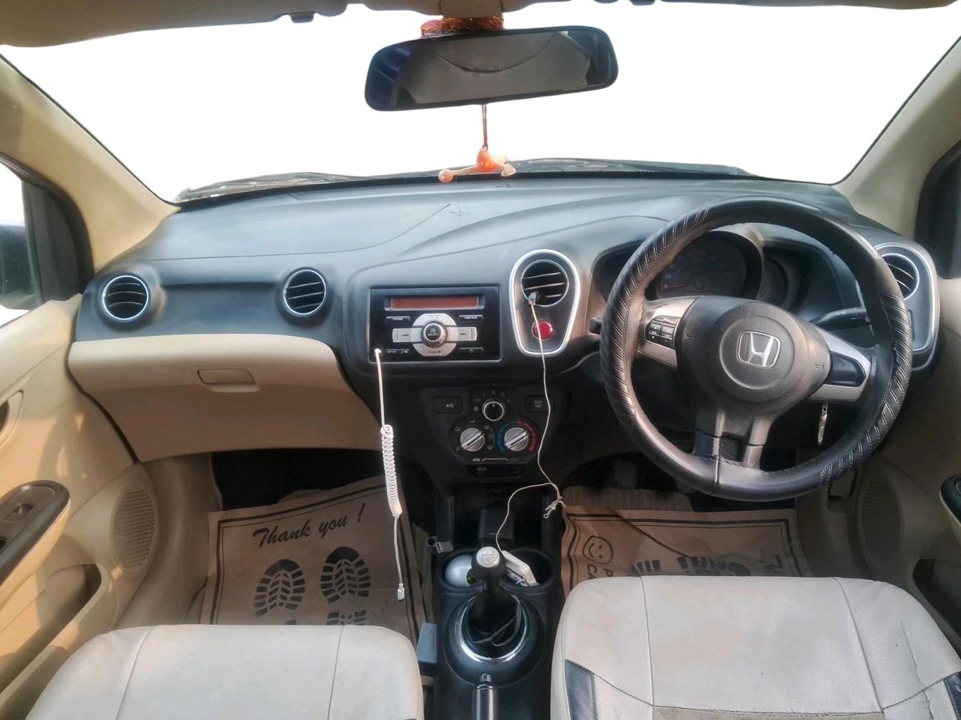 2015 Honda Mobilio 1.5L I-VTEC S, Petrol, Manual, 78,627 km, interior