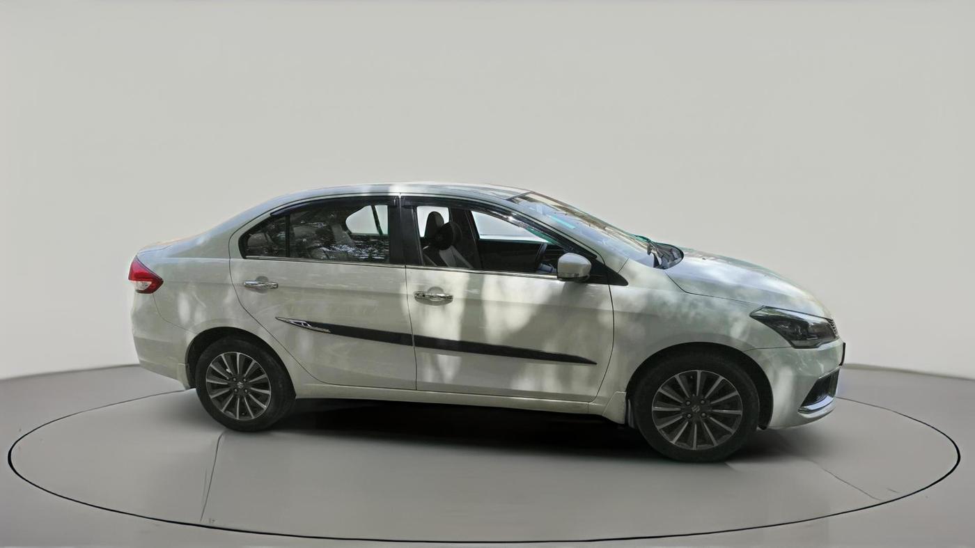 2022 Maruti Ciaz ALPHA 1.5 SHVS PETROL, Petrol, Manual, 44,504 km, exterior