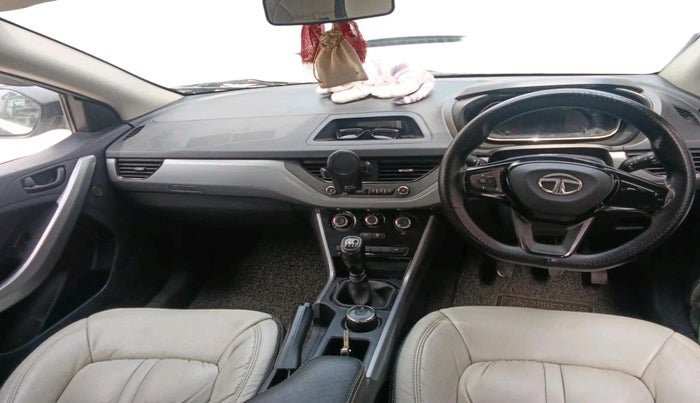 2022 Tata NEXON XM SUNROOF PETROL, Petrol, Manual, 89,507 km, interior