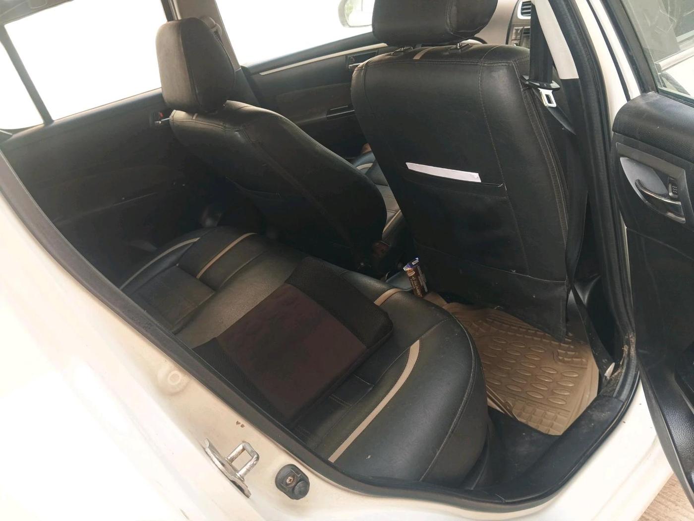2017 Maruti Swift VDI, Diesel, Manual, 88,447 km, interior