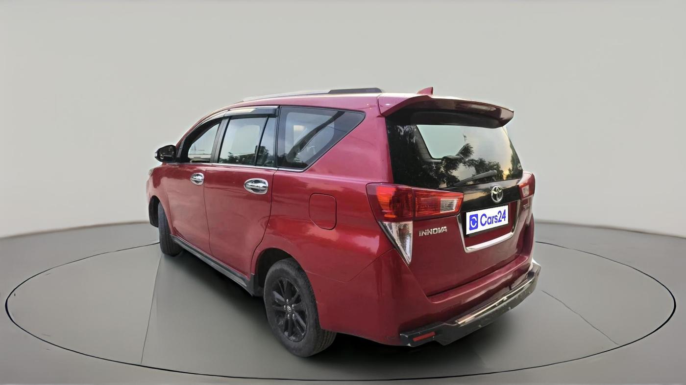 2017 Toyota Innova Crysta TOURING SPORT DIESEL AT, Diesel, Automatic, 1,22,632 km, exterior