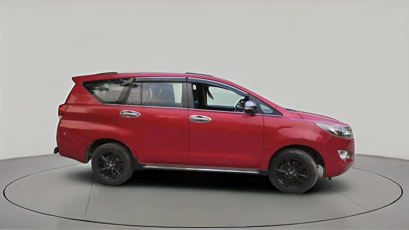 2017 Toyota Innova Crysta TOURING SPORT DIESEL AT, Diesel, Automatic, 1,22,632 km, exterior