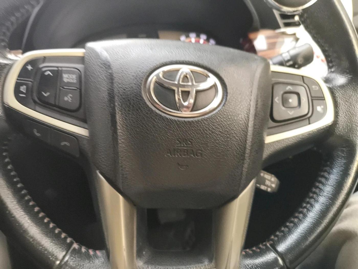 2017 Toyota Innova Crysta TOURING SPORT DIESEL AT, Diesel, Automatic, 1,22,632 km, interior