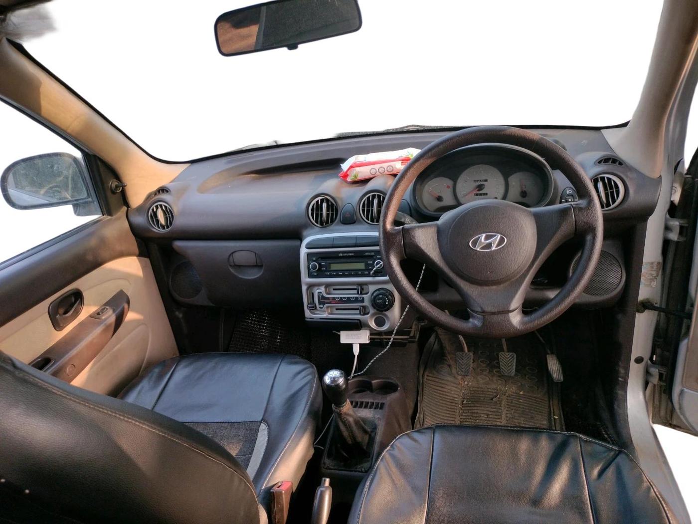 2014 Hyundai Santro Xing GLS, Petrol, Manual, 76,011 km, interior