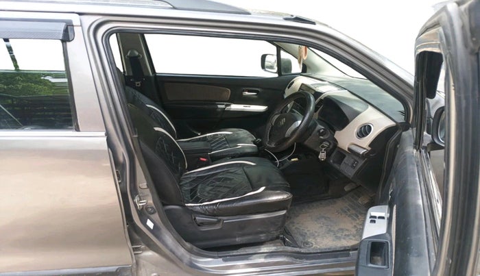 2016 Maruti Wagon R 1.0 LXI, Petrol, Manual, 57,698 km, interior