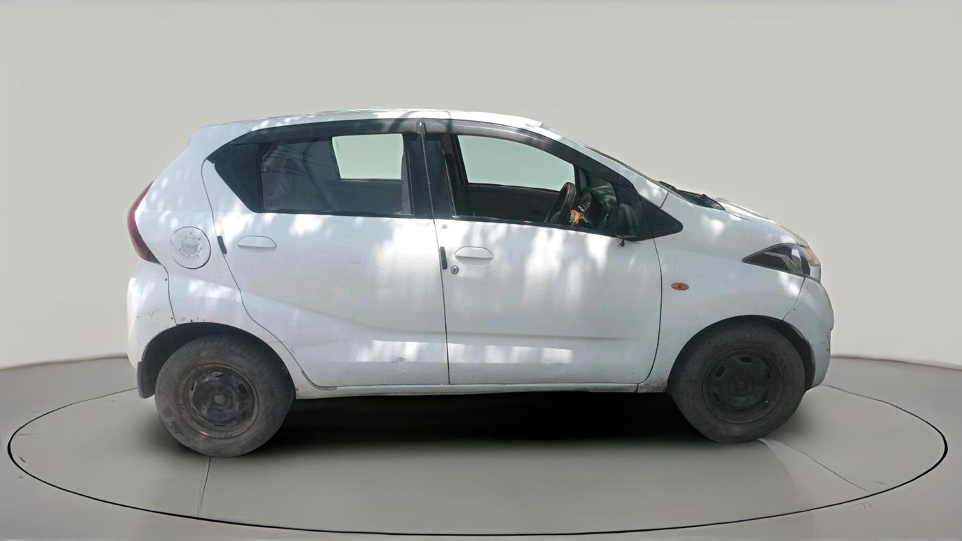 2017 Datsun Redi Go T, Petrol, Manual, 46,904 km, exterior