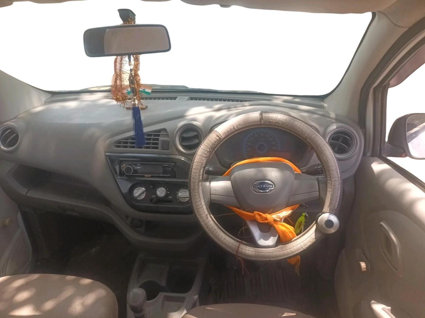 2017 Datsun Redi Go T, Petrol, Manual, 46,904 km, interior