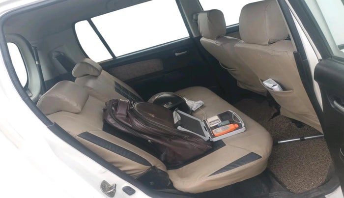 2018 Maruti Wagon R 1.0 VXI AMT, CNG, Automatic, 96,755 km, interior