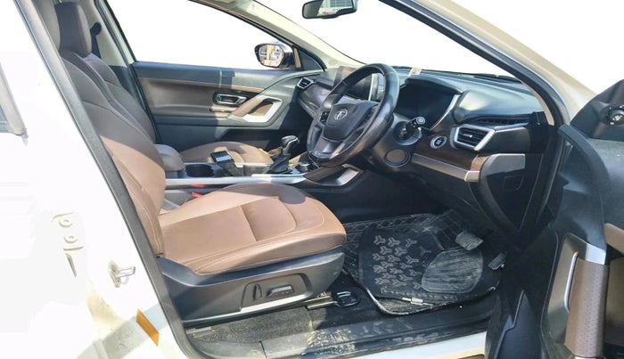 2020 Tata Harrier XZA PLUS 2.0L, Diesel, Automatic, 83,260 km, interior