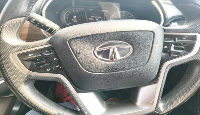 2020 Tata Harrier XZA PLUS 2.0L, Diesel, Automatic, 83,260 km, interior