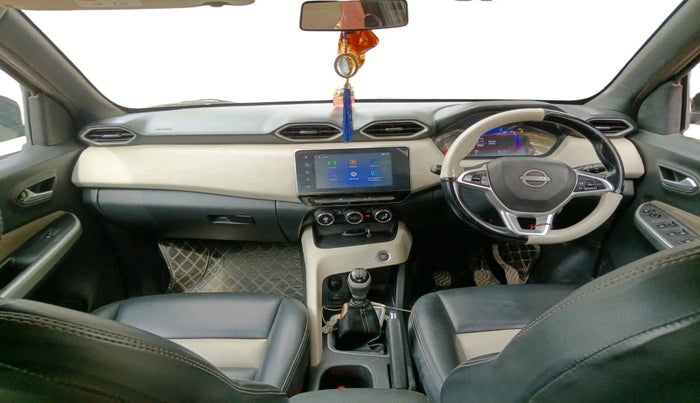 2022 Nissan MAGNITE XV MT, Petrol, Manual, 41,236 km, interior