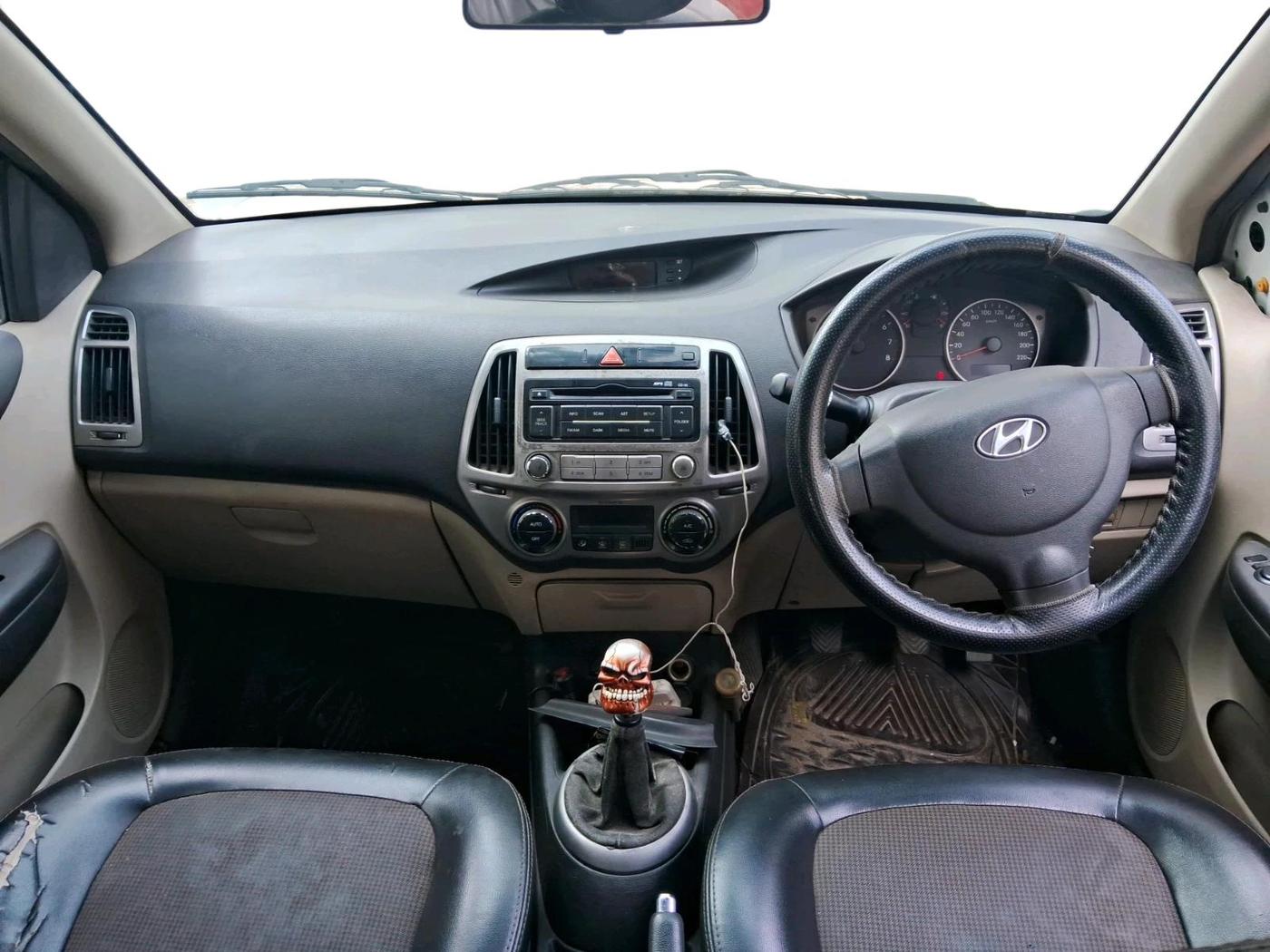 2012 Hyundai i20 MAGNA (O) 1.2, Petrol, Manual, 69,586 km, interior