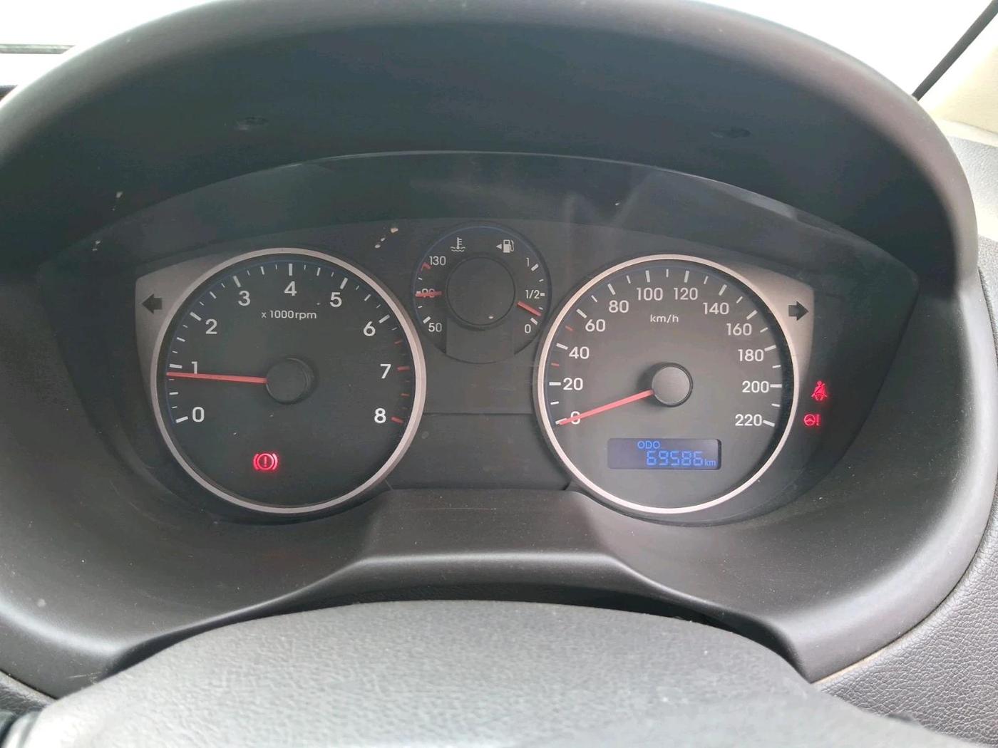 2012 Hyundai i20 MAGNA (O) 1.2, Petrol, Manual, 69,586 km, interior