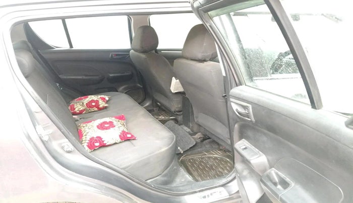 2017 Maruti Swift LXI (O), CNG, Manual, 1,00,236 km, interior