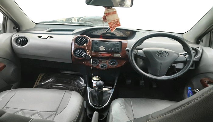 2011 Toyota Etios G, Petrol, Manual, 1,54,463 km, interior