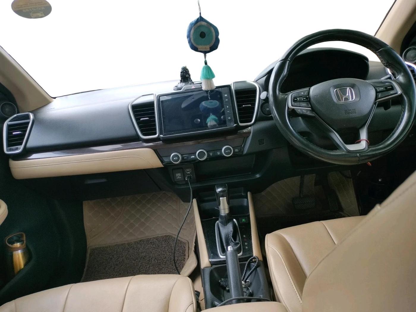 2022 Honda City 1.5L I-VTEC ZX CVT, Petrol, Automatic, 56,228 km, interior