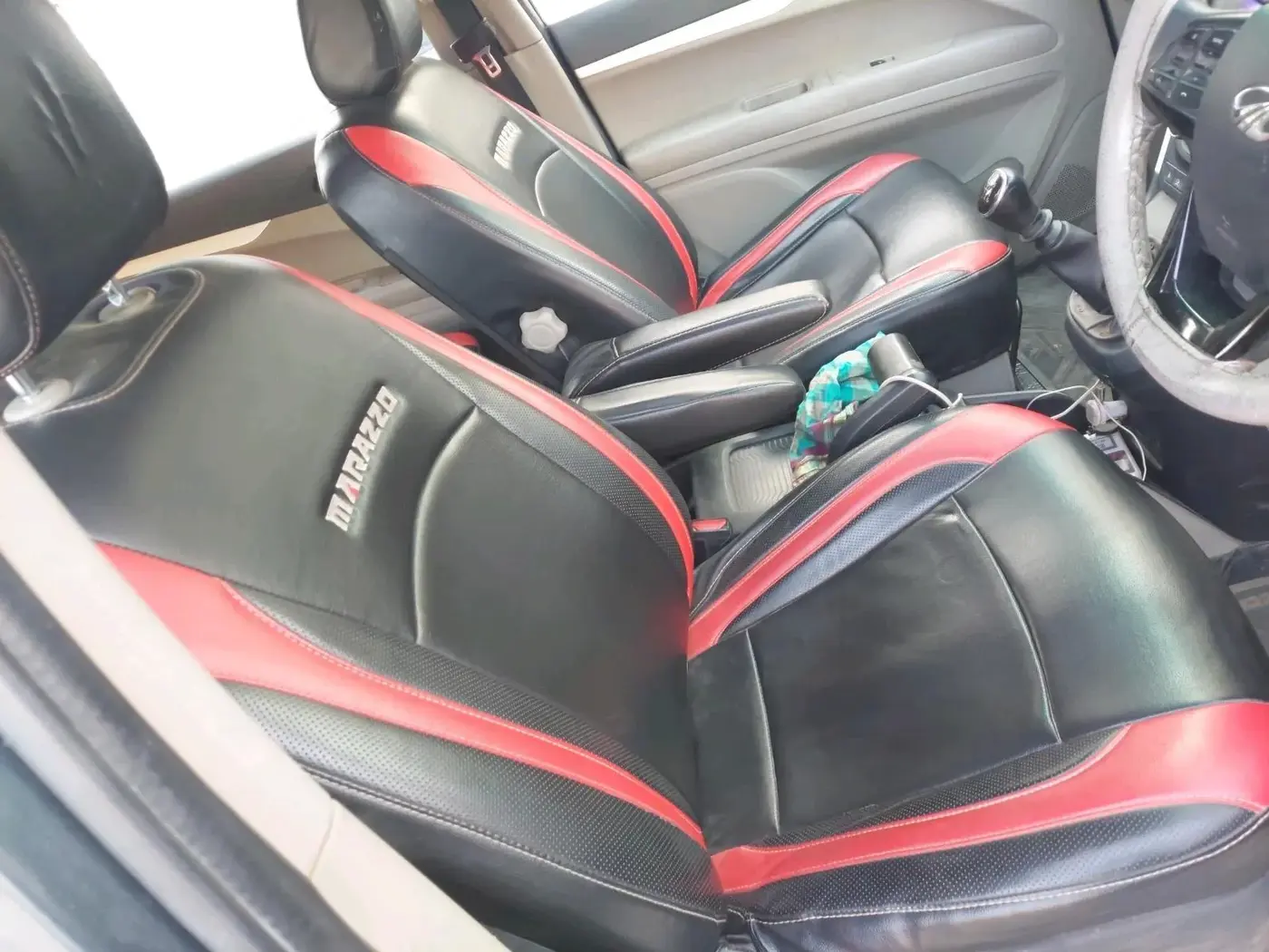 2019 Mahindra MARAZZO M6 8 STR, Diesel, Manual, 28,862 km, interior