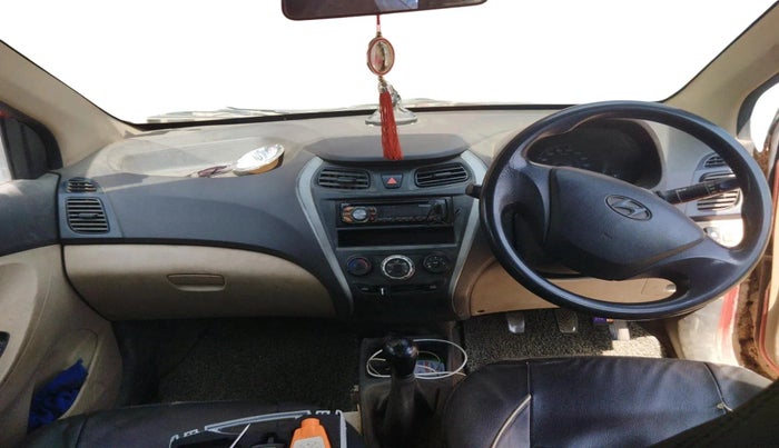 2014 Hyundai Eon ERA +, Petrol, Manual, 1,04,759 km, interior