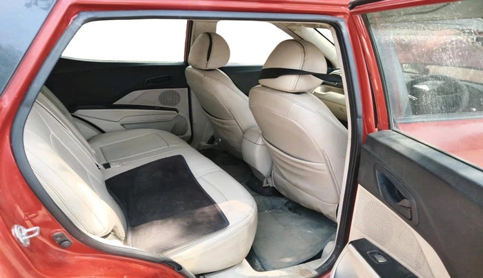 2019 Mahindra XUV300 W6 1.2 PETROL, Petrol, Manual, 61,684 km, interior