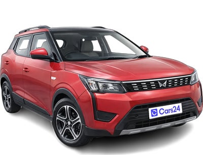 2019 Mahindra XUV300 - SUV - Petrol - Manual - ₹5.76 lakh