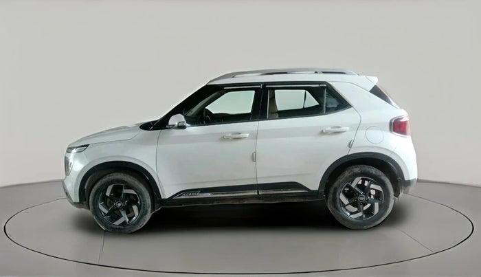 2020 Hyundai VENUE SX 1.5 CRDI, Diesel, Manual, 65,890 km, exterior