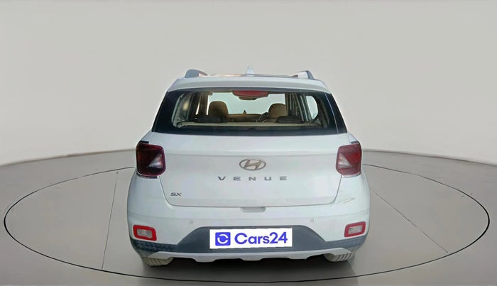 2020 Hyundai VENUE SX 1.5 CRDI, Diesel, Manual, 65,890 km, exterior