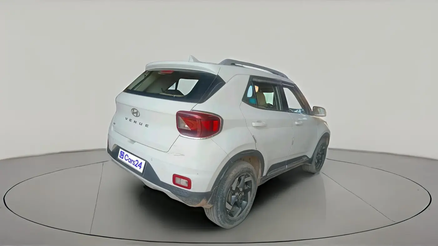 2020 Hyundai VENUE SX 1.5 CRDI, Diesel, Manual, 65,890 km, exterior