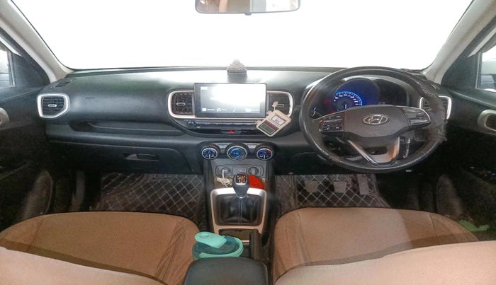 2020 Hyundai VENUE SX 1.5 CRDI, Diesel, Manual, 65,890 km, interior