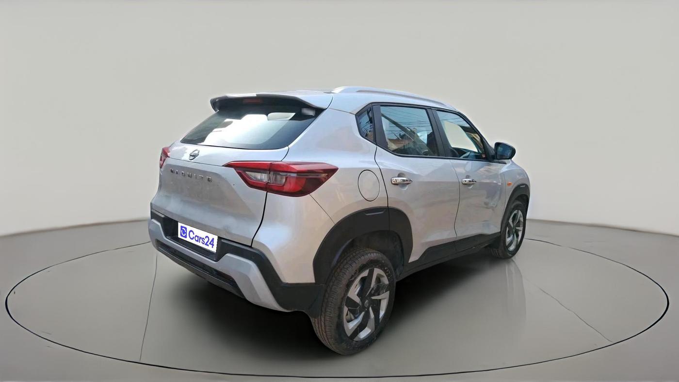2025 Nissan MAGNITE Visia B4D 1.0 Petrol MT, Petrol, Manual, 3,542 km, exterior