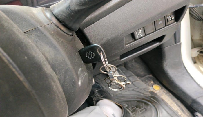 2016 Maruti Baleno SIGMA PETROL 1.2, CNG, Manual, 1,19,678 km, interior