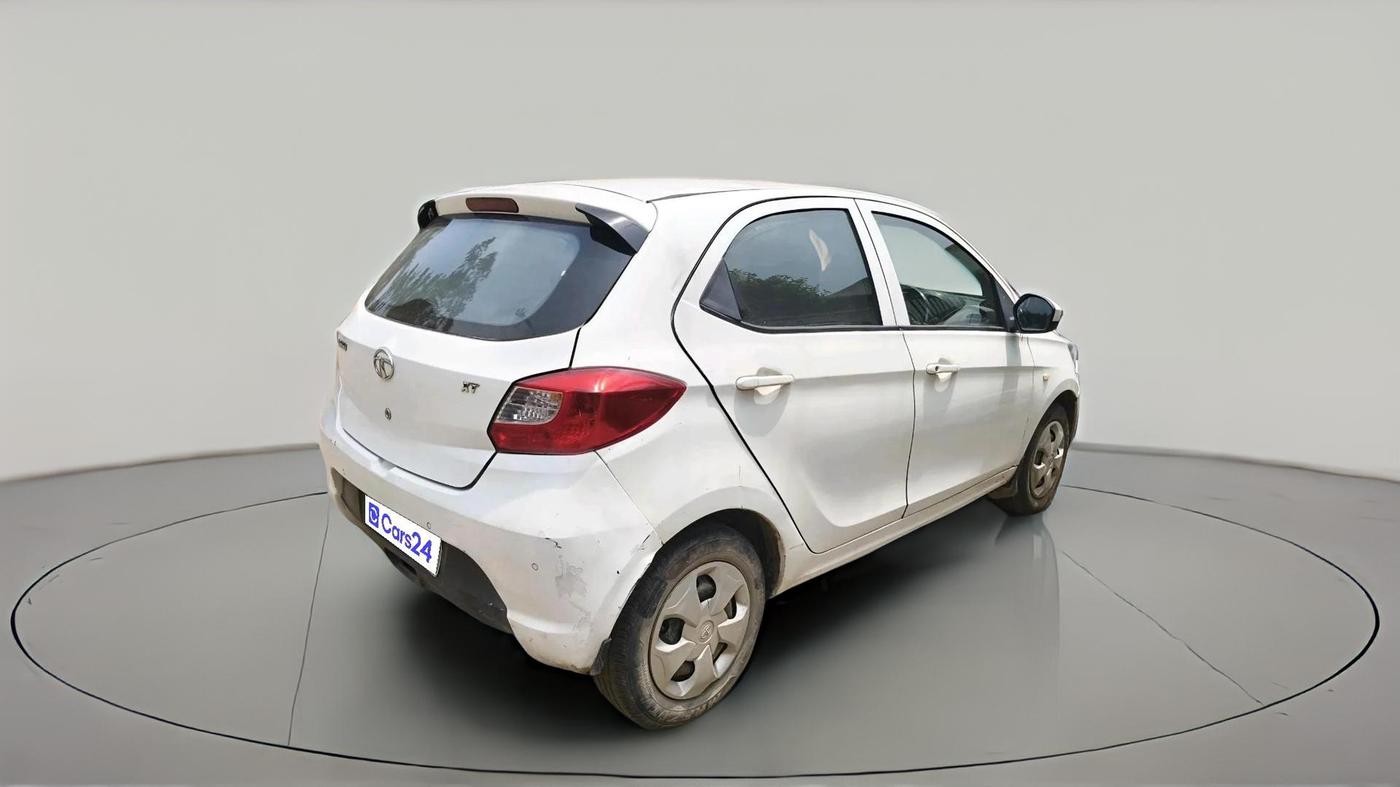 2018 Tata Tiago XT PETROL, CNG, Manual, 1,29,714 km, exterior