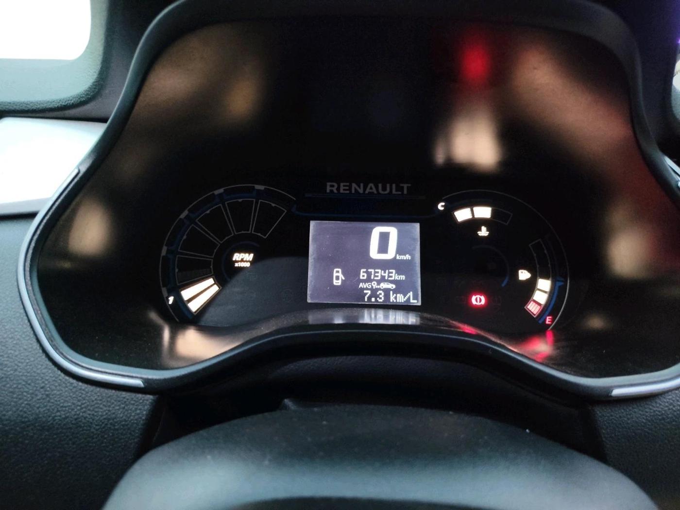 2020 Renault TRIBER RXZ, Petrol, Manual, 67,343 km, interior