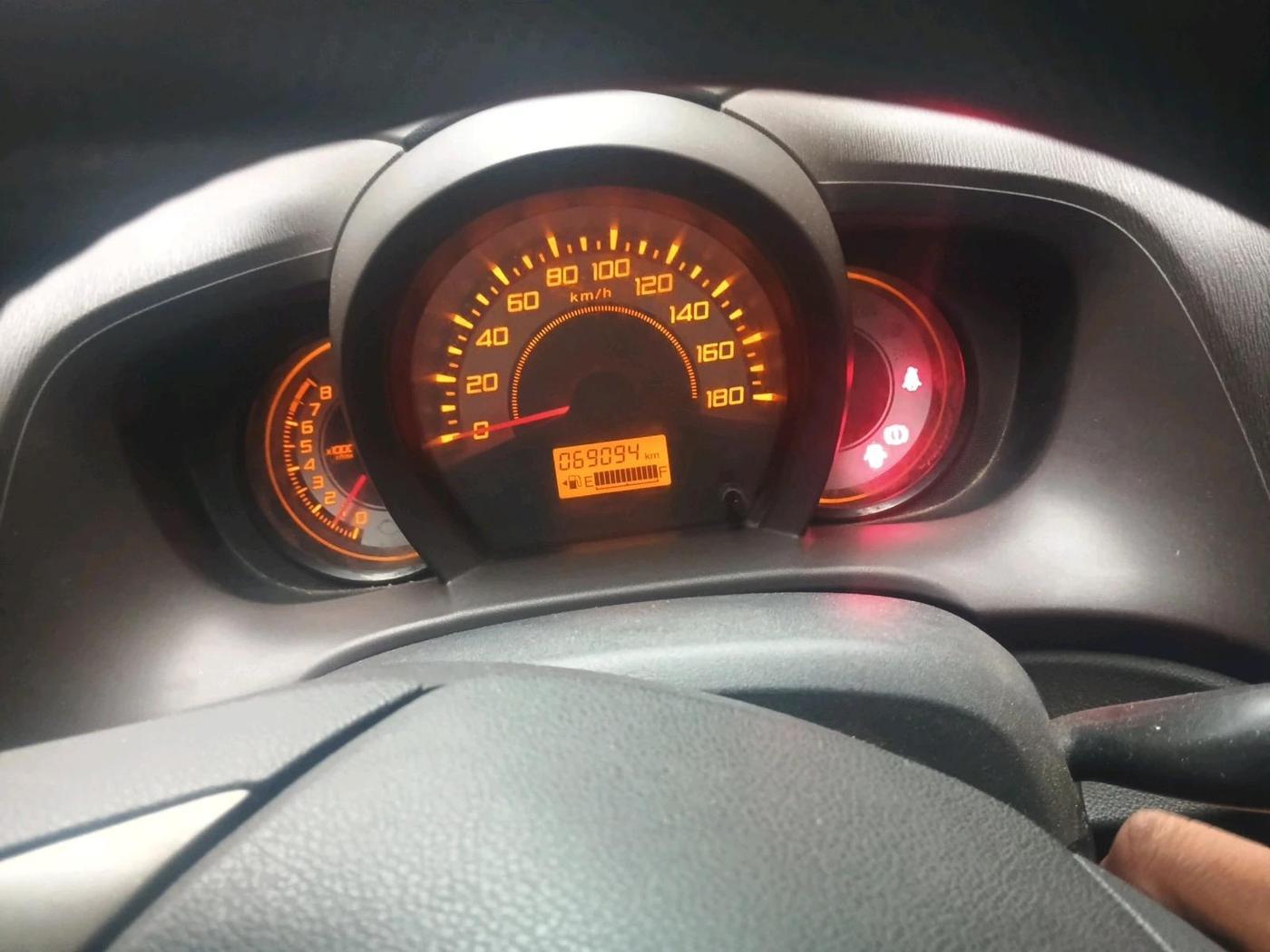 2012 Honda Brio S MT, Petrol, Manual, 69,094 km, interior