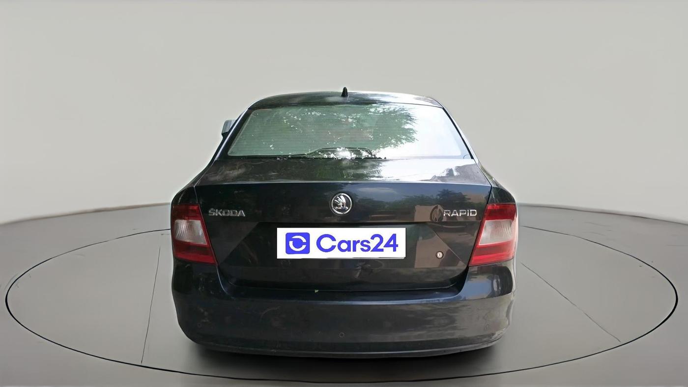 2016 Skoda Rapid Elegance 1.6 MPI AT, Petrol, Automatic, 1,09,102 km, exterior
