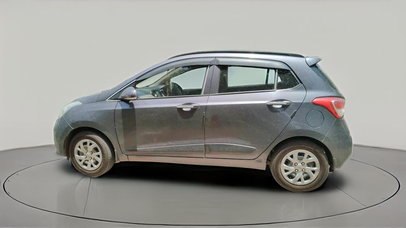 2018 Hyundai Grand i10 SPORTZ 1.2 KAPPA VTVT, CNG, Manual, 1,28,082 km, exterior