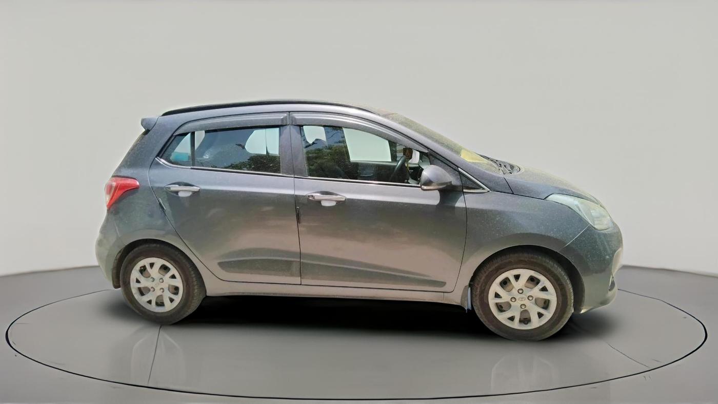 2018 Hyundai Grand i10 SPORTZ 1.2 KAPPA VTVT, CNG, Manual, 1,28,082 km, exterior