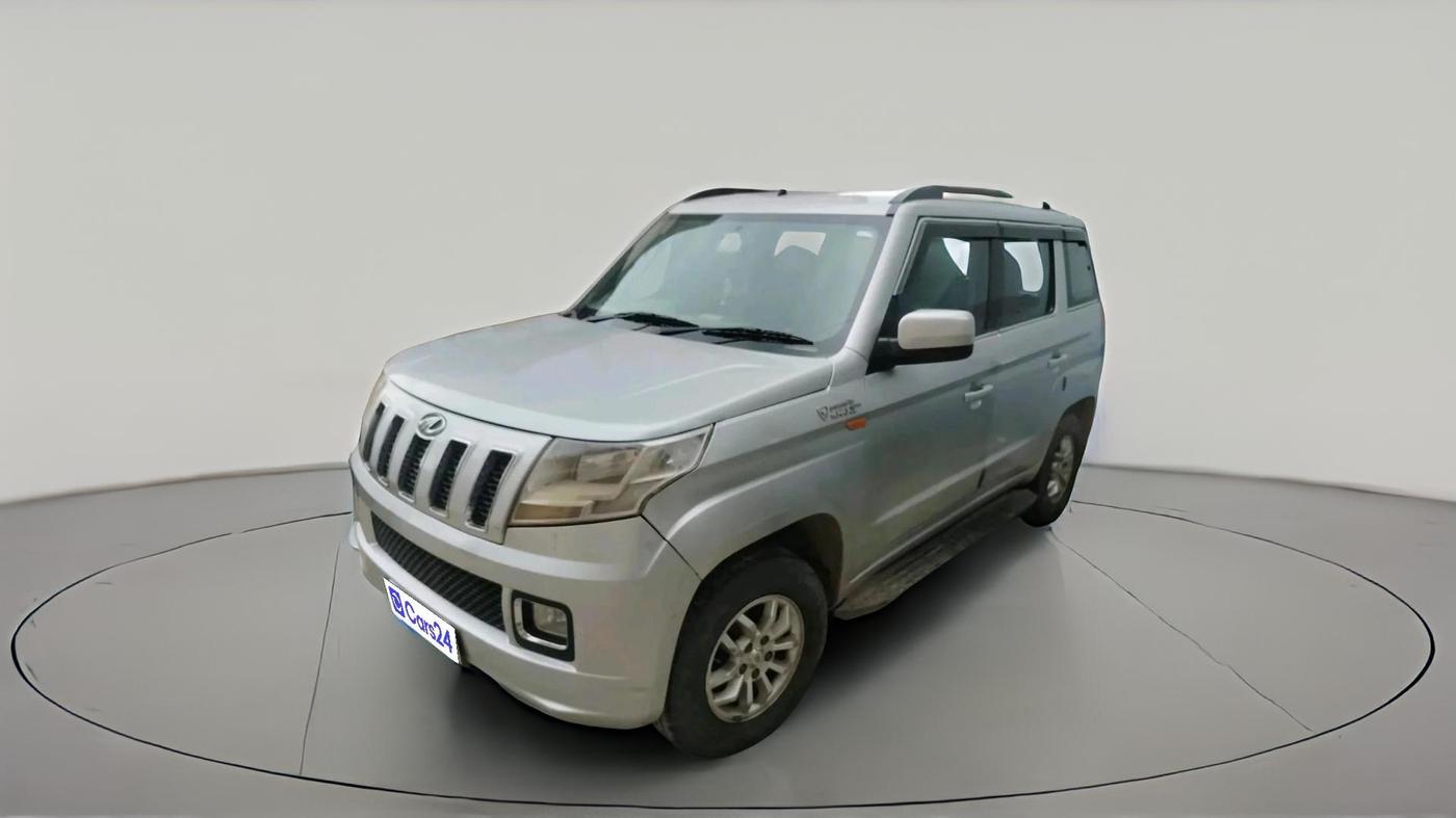 2017 Mahindra TUV300 T8, Diesel, Manual, 2,05,560 km, exterior