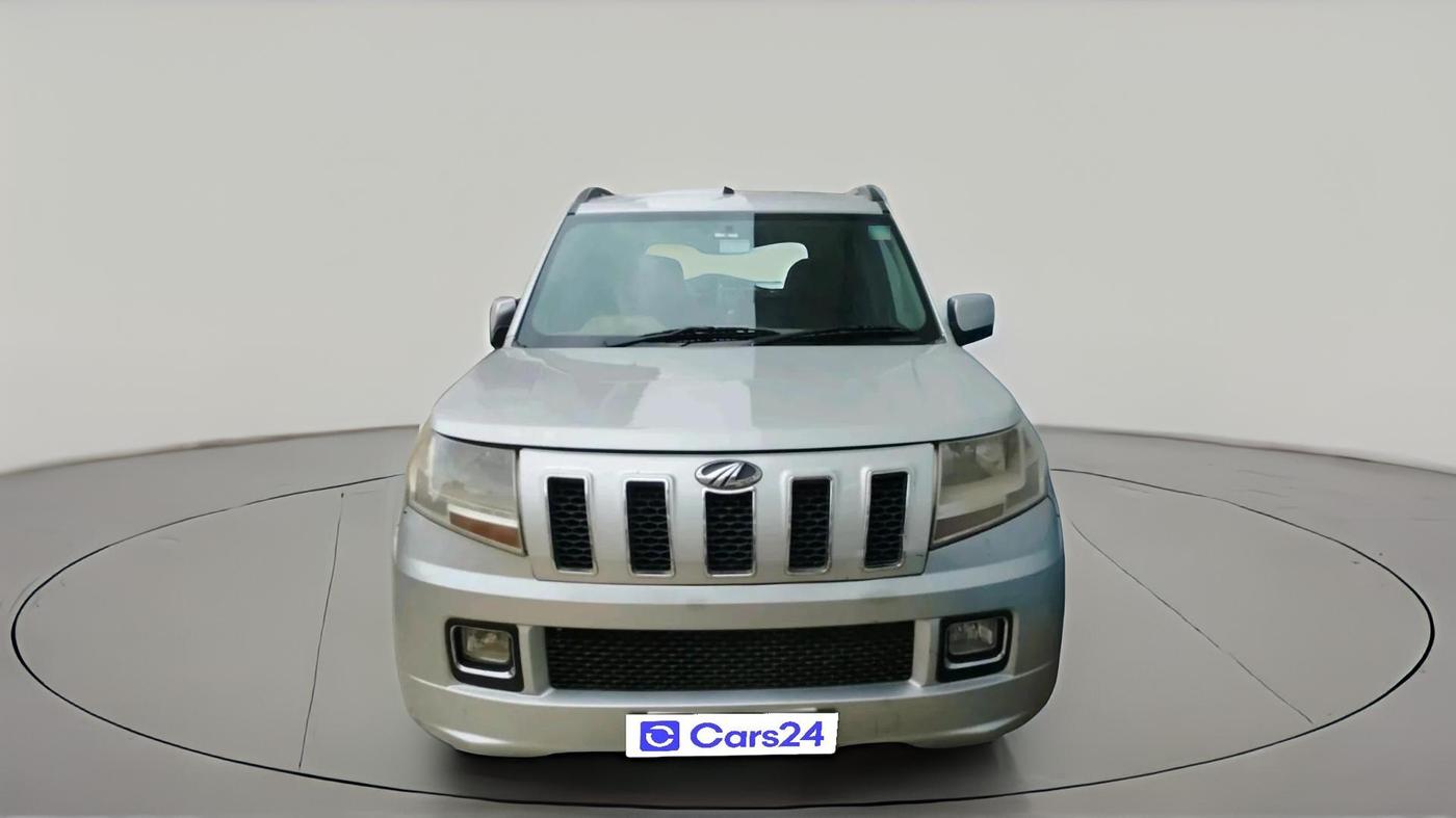 2017 Mahindra TUV300 T8, Diesel, Manual, 2,05,560 km, exterior