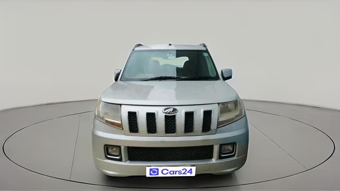 2017 Mahindra TUV300 T8, Diesel, Manual, 2,05,560 km, exterior