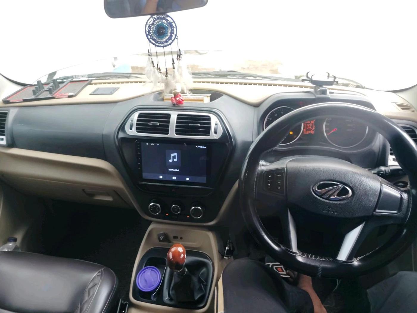 2017 Mahindra TUV300 T8, Diesel, Manual, 2,05,560 km, interior