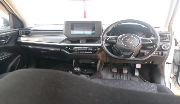 2024 Maruti Swift ZXi CNG, CNG, Manual, 21,255 km, interior