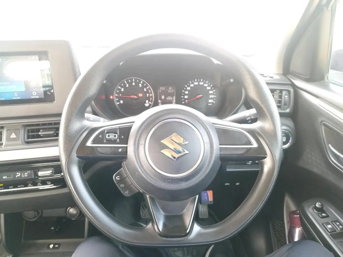 2024 Maruti Swift ZXi CNG, CNG, Manual, 21,255 km, interior
