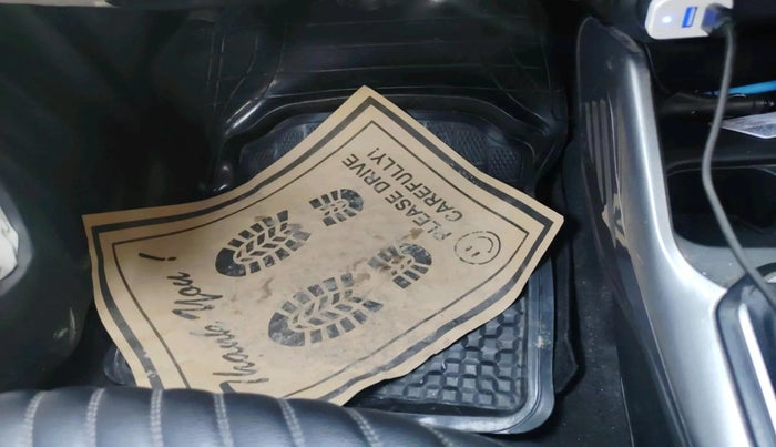 2023 Maruti IGNIS DELTA 1.2, Petrol, Manual, 62,955 km, interior