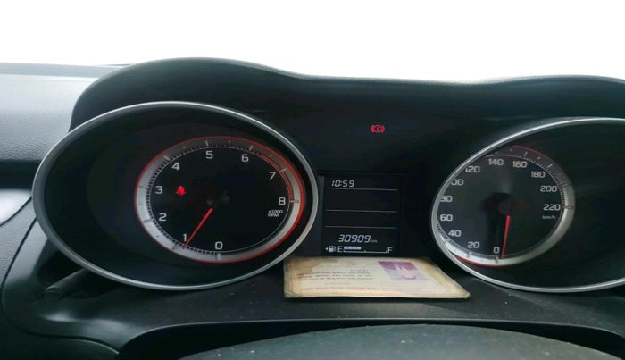 2023 Maruti Swift VXI, Petrol, Manual, 30,909 km, interior