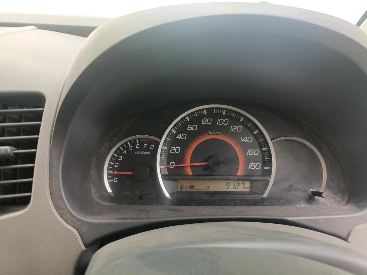 2011 Maruti Wagon R 1.0 VXI, Petrol, Manual, 9,127 km, interior