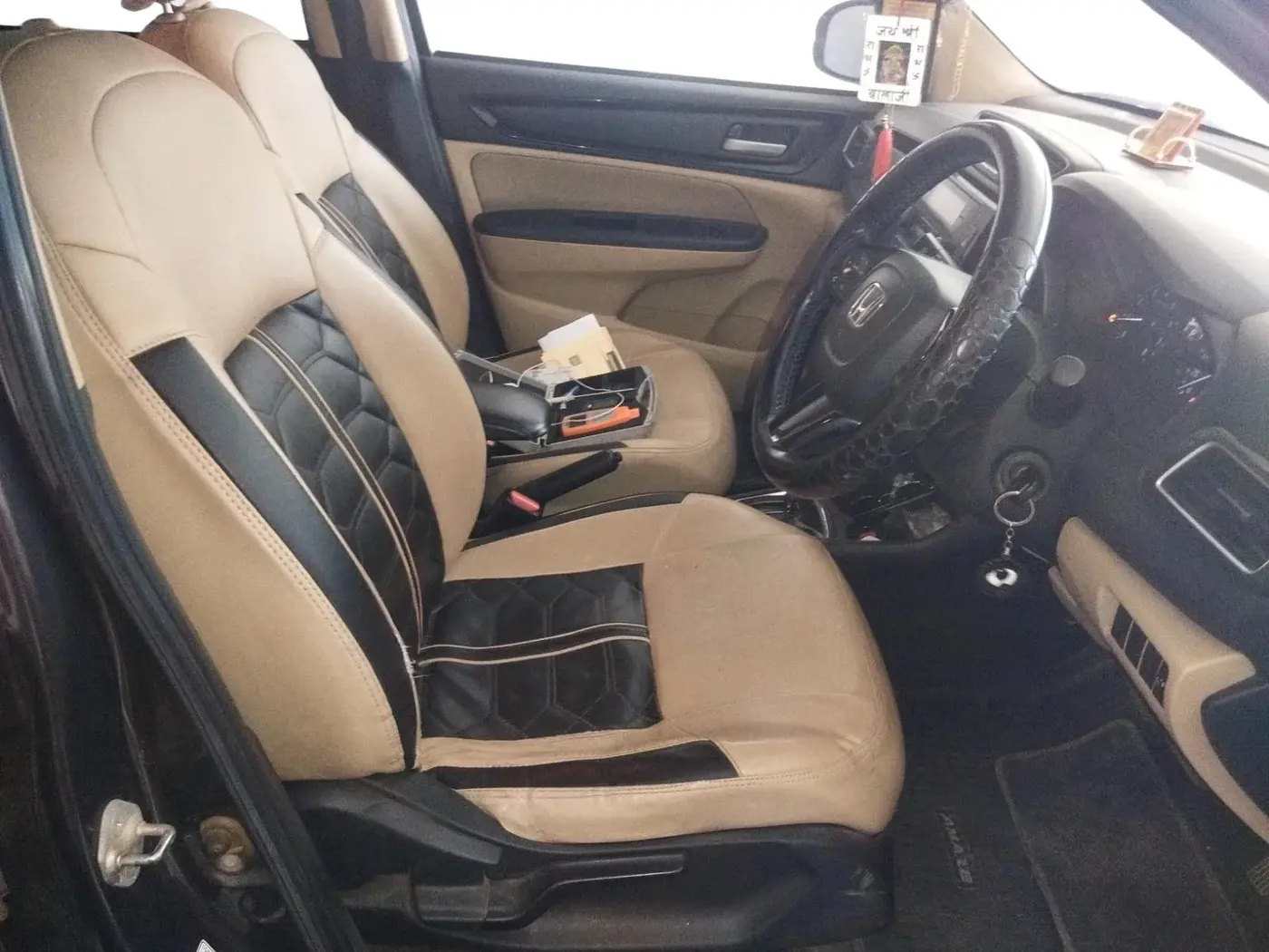 2019 Honda Amaze 1.2L I-VTEC S CVT, Petrol, Automatic, 84,470 km, interior