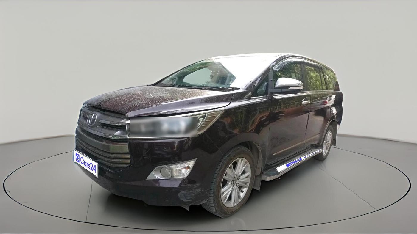 2016 Toyota Innova Crysta 2.4 ZX 7 STR, Diesel, Manual, 2,46,801 km, exterior